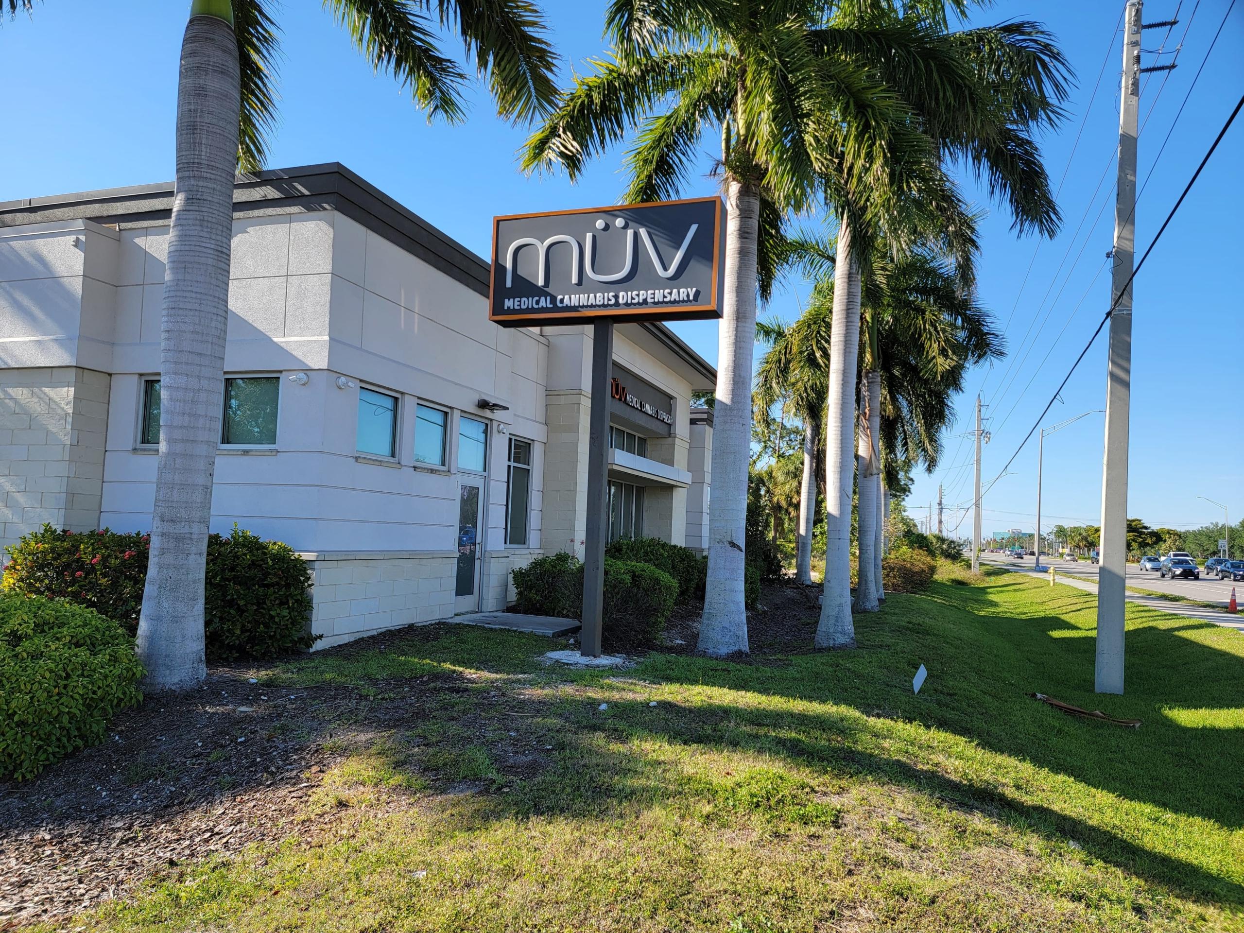 fort-myers-cypress